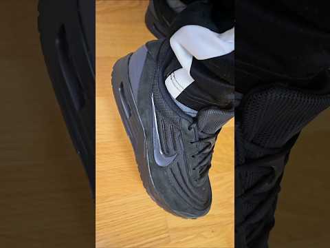 Nike Air Max Verse Shoes On Feet #HolidaysWithYouTube #holydayswithyoutube #nikeairmaxverse