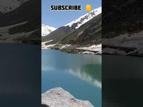 Beautiful Lake 😍😍#saifulmalook #northernareasofpakistan #viral #youtubeshorts #shorts #reels #nature