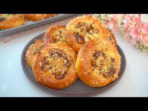 Apple Cream Cheese Bread