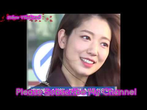 Smile Sweet Park Shin Hye when blown by the wind at the airport