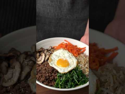 BIBIMBAP (Korean Mixed Rice Bowl)! #shorts