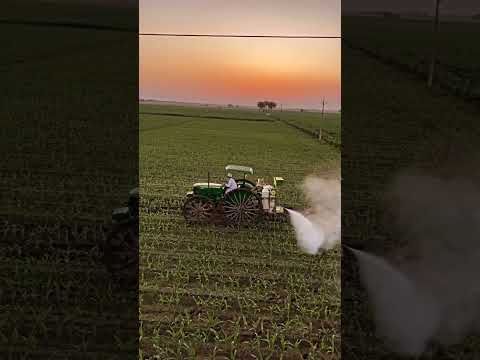 johndeere tracter on spray#viral #ytshorts