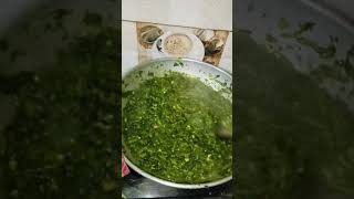 sarso palak  ka saag#testy #youtubeshort #dailyfoodshort