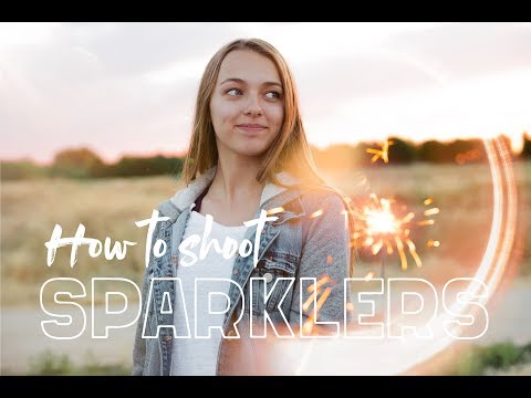 How to photograph sparklers & a FREE LR Preset!