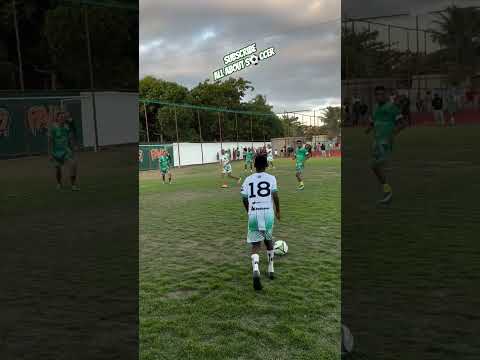 🤣The most funny pass ever #football #soccer #pass #funny #funnyvideo #funnyfootball #viralvideos