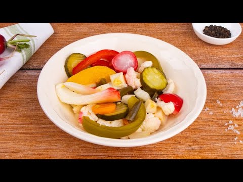 Pickled vegetable: how to make this TASTY appetizer in just a few steps! 🥕🥦