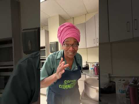 RASTA QUEEN $treasie1 is live! Cooking for the Christmas Luncheon at work Cabbage and Mixed