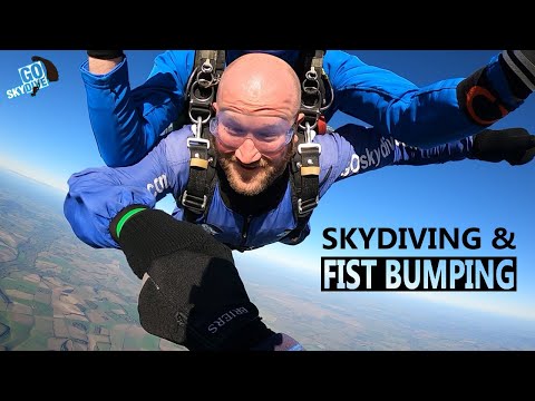 Skydiving from 10000 feet with GoSkydive