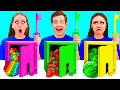 Solve the Mystery Challenge of 1000 Keys | Funny Kitchen War by PaRaRa Challenge