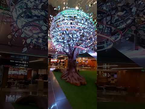 The light tree at Doha International Airport. #travel #turkey #Doha #airport #holidays