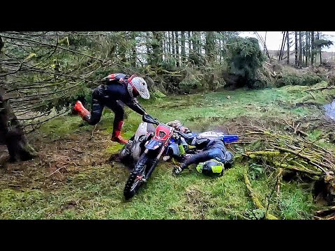 Almost Wrecked Two Dirt Bikes **BIG CRASH**