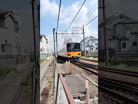 東武東上線　鶴瀬駅付近