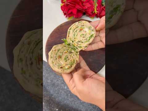 Crisp green garlic paratha |#shorts #youtubeshorts #paratha #viralshort #breakfastfood #breakfast