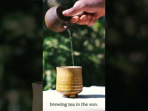 Summer Sun Tea Pour: Oolong in Raw Stoneware Kyusu to Ash Glazed Yunomi 🌞🍵