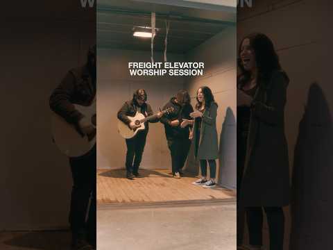 Holy Forever | Jenn Johnson & Chris Tomlin | Elevator Worship Session