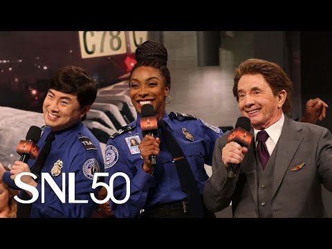 Christmas Airport Parade - SNL