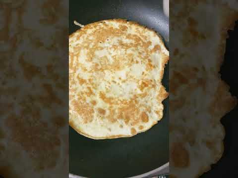 Brown color omelet #omelette #breakfastrecipes #mukbang