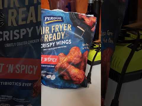 Air frying Chicken Wings