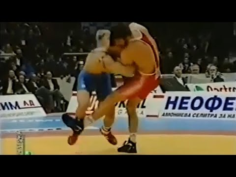 Buvaisar Saitiev vs Moon Eui-jae - 2001 Worlds Finals (Action Sequences)