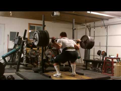 Lexington Plummer: 765 lb Raw Squat Single