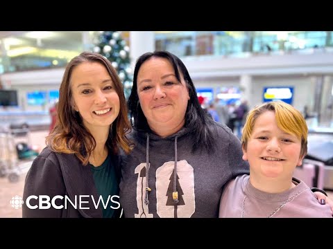 Half-sisters who didn't know each other meet in Winnipeg for the holidays