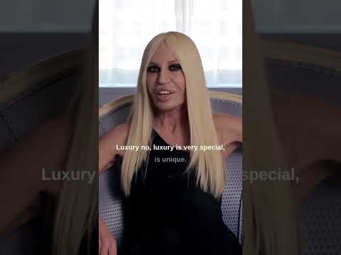 #donatella #versace #urbanfashionstyle #fashionadvice #imageconsultant #celebritystylist