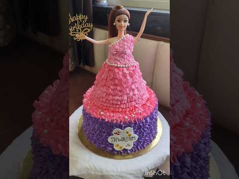 Beautiful Barbie🎂Barbie cake birthday💗 Barbiecakedesign#ytshort #viral #cakedesign #sarika #ytshort