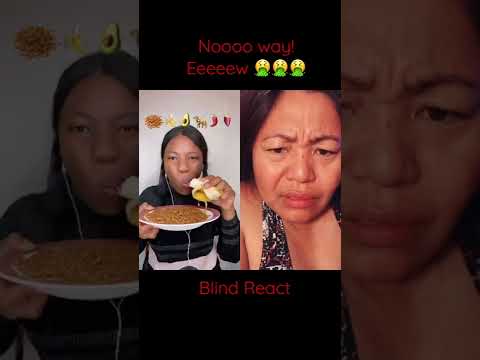 How to eat worms? I Blind React I  #eatingworm #eatingchallenge #worms #mukbang #bananamukbang