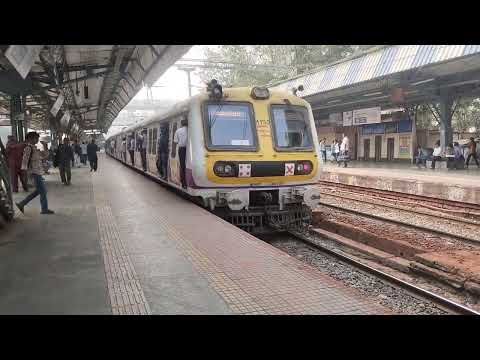 csmt local train Mumbai video in the railway station | Emu local train Mumbai video railway station