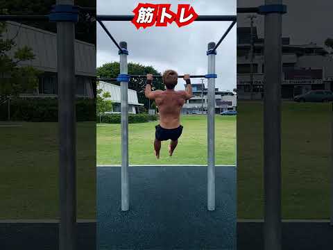 車で生活する覚醒系筋トレYOUTUBERの気合い入りすぎなトレーニング#shorts