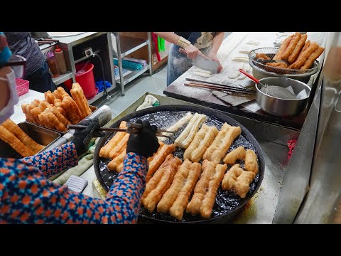 Biscuits With Fried bread stick / 燒餅、油條製作 - Taiwanese traditional breakfast