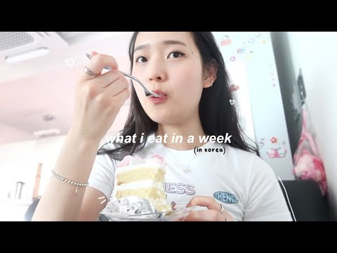 what i eat in a week in seoul, korea (cute cafes, lots of noodles, korean street food & more)