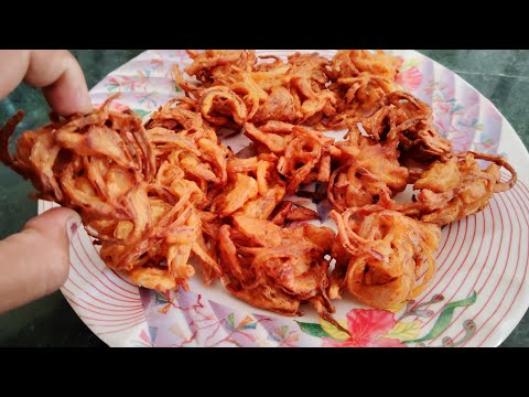 बारीश के मौसम मे बनाकर खाईये ये सुपर क्रिस्पी खेकडा भजी | onion pakoda recipe #pakodarecipe