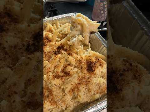 EASY Homemade Mac and Cheese Recipe