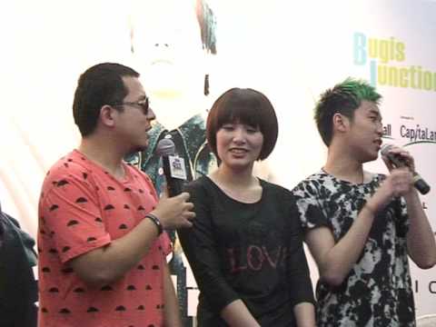 苏打绿《夏/狂热》签名会 Soda Green Autograph Session @ Bugis Junction - OurVoiceBox.sg