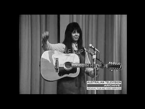 SHIRLEY JACOBS SINGING - 1971