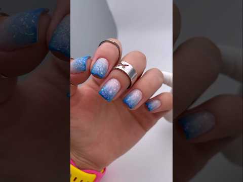 Quick ombré design 💙 #nailart #russianmanicure #ombrenails #nailsvideos