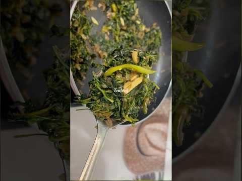 झटपट मेथीची भाजी | Methichi bhaji | Aloo methi #viralvideo #recipe #trending #food #shorts #love #yt