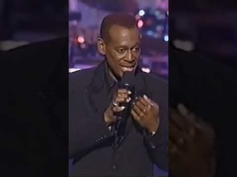 Luther performing a tribute to Smokey Robinson at the 31st Annual NAACP Image Awards!