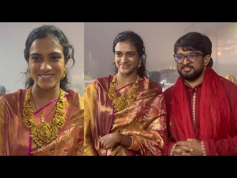 PV Sindhu Visits Tirumala Along With Her Husband Venkata Datta Sai | Gulte