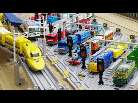 Plarail Shinkansen & JR Train ☆ I played with Chuggington's trains at the depot course