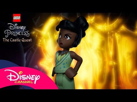 Los fabulosos momentos de Tiana en LEGO Disney Princess: The Castle Quest 💚| @disneychannelES