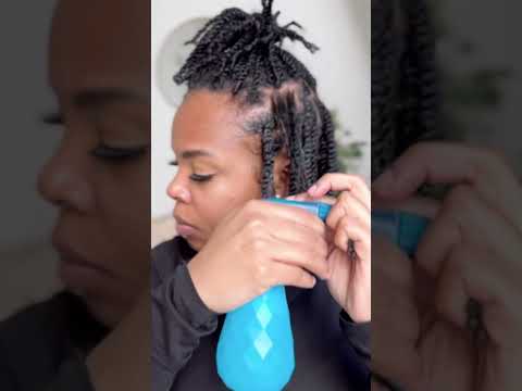 How I refresh my small mini twist easy method #naturalhair #minitwists #curlyhair #hairgrowth