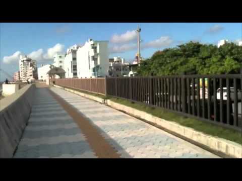 Japan, Okinawa, Sunabe Sea Wall