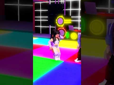 Can Aphmau Teach Her Friend The TYLA DANCE?