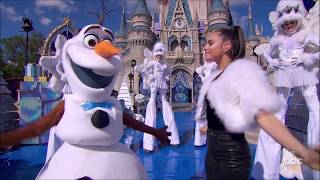 Sofia Carson -  Chillin' Like A Snowman