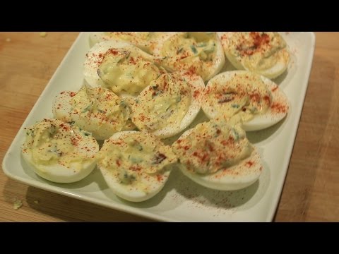 How to make the Best  Deviled Eggs w/ Bacon & Chives ~  Yumm!