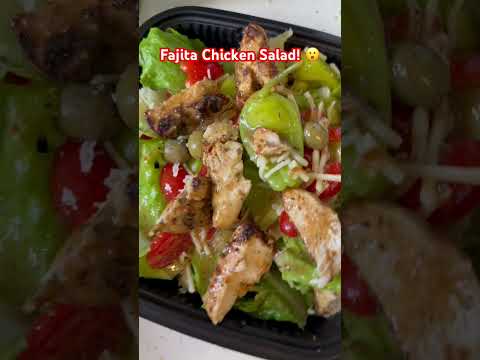 Fajita Chicken Salad 🥗😋 #chickensalad #fajitachicken #gardensalad #recipe