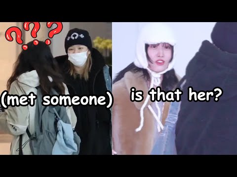 twice accidentally met her at airport, Momo surprise to see her