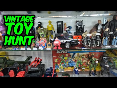 San Diego's Vintage Toy Haven! Now or Never Comics Toy Hunt